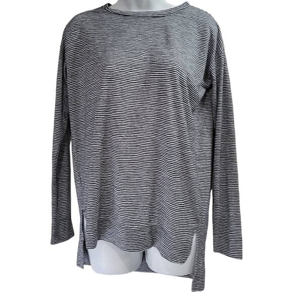 Loft Pinstriped Long Sleeve‎ Top XS - Picture 6 of 7